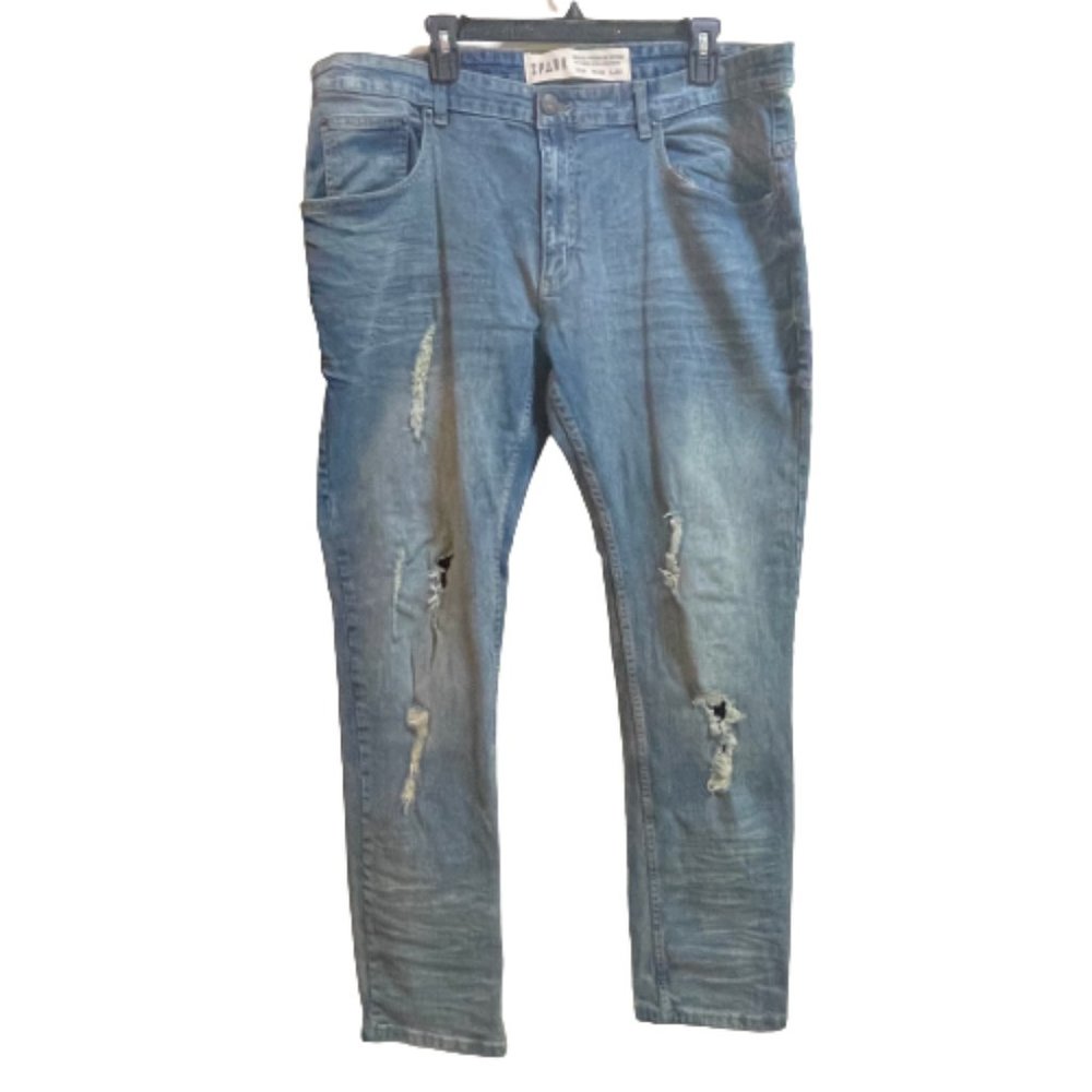 Spark Men's Distressed Ripped Jeans W38 L32